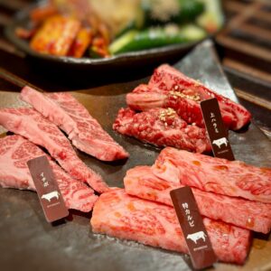 【焼肉チェーン】人気店ランキング！好きな焼肉チェーン1位は？