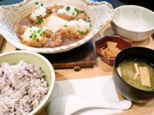 【大戸屋】人気メニューランキングTOP8！好きなメニューは？
