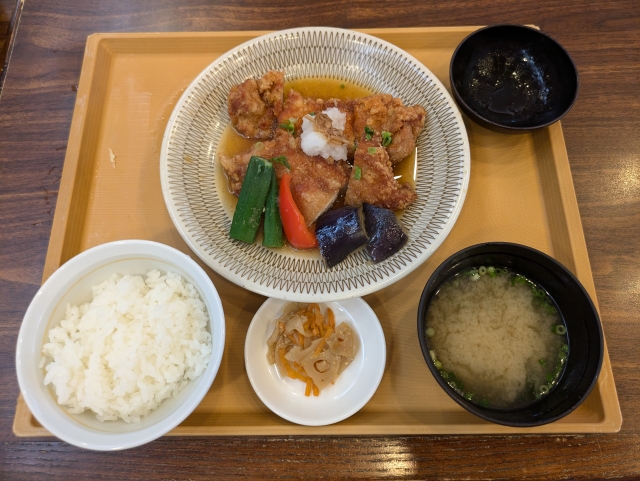 【ジョナサン】人気メニューランキングTOP8！好きなメニューは？