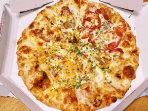 【ピザチェーン店】人気ランキングTOP8！美味しい宅配ピザは？
